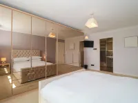 Te Papa Hotels in North Petherton