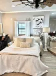 Cozy Darlin' Suite on the River - Parvekkeita
