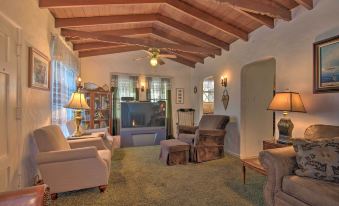 Avalon Escape Everything Within Walking Distance!