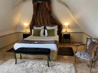Le Manoir de Maucartier Hotels in Monnaie