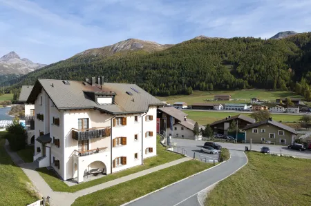 Hotel Allegra Отели в г. Цернец