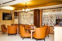 Jle's Boutique Hotel Manado - servizio colazione