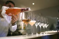 諾斯飯店 - 酒吧