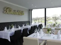 Villahotel Rheinblick Hotels near Weiss