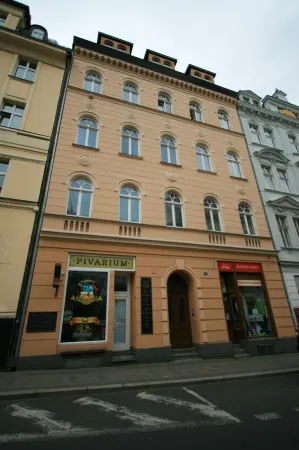 Apartment No. 20 Jaltská 3