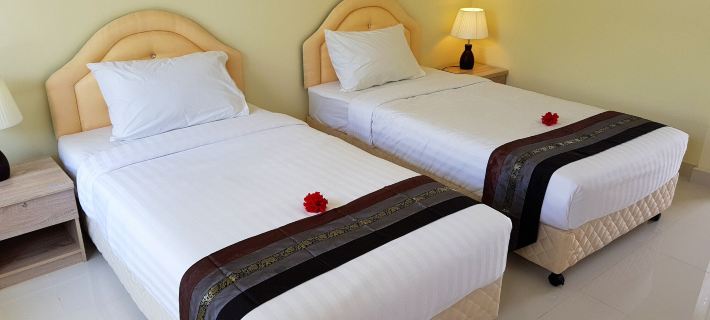 Karaa Village Hotels in Thoddoo