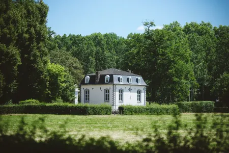 Vaeshartelt Maastricht Отели в г. Маастрихт