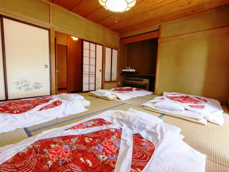 Kashiwaya Ryokan Guesthouse&Sharedhouse - Hostel Отели рядом со станцией JR Nakagomi station