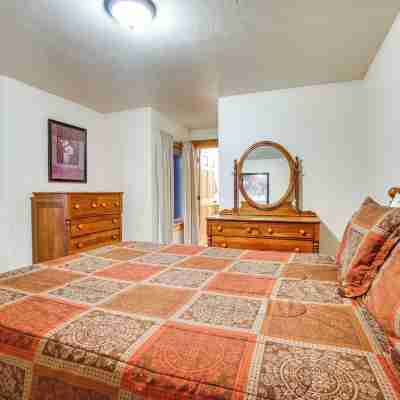 Mccall Vacation Rental ~ 1/2 Mi to Payette Lake! Rooms