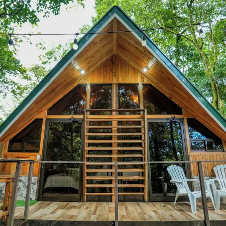 Tityra Lodge