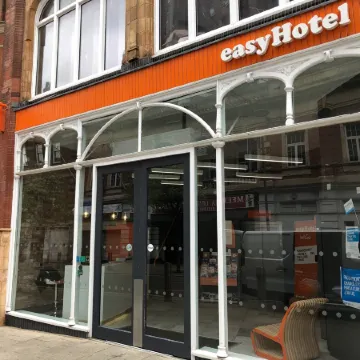 easyHotel Birmingham Отели рядом с достопримечательностью «Железнодорожный вокзал Уиттона»