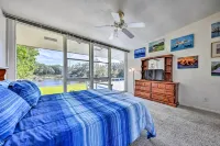 'Brookside' Waterfront Home w/ Kayaks & Deck! - Country Houses