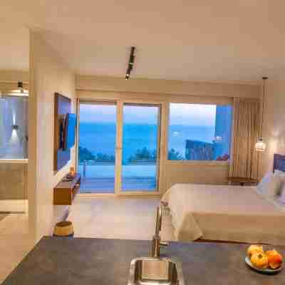Apolis Villas & Suites Resort Rooms