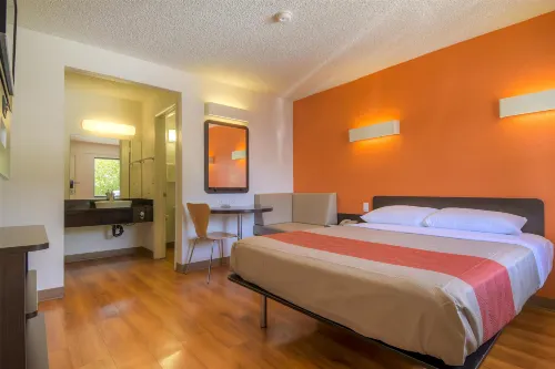 Motel 6 - Las Vegas NV I-15 Stadium - 2-Star