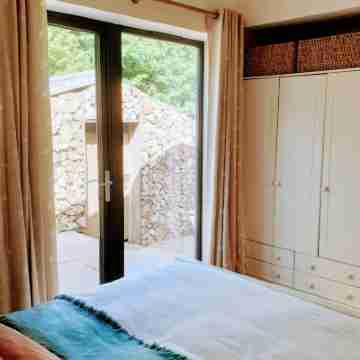 Blackbarn Wood Rooms