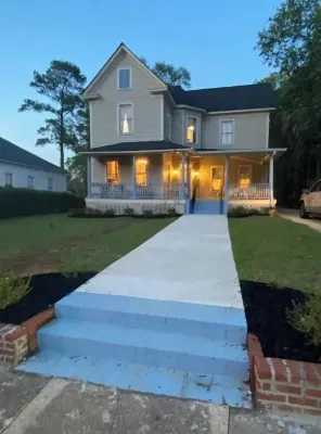 The Mash Manor