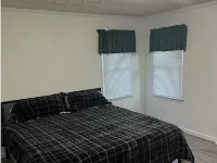 Wonderful 3 Bedroom home close to the Shawnee National Forest Hotels in Harrisburg