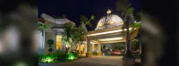 Hotel Palm Hotel a Bungatan