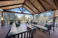 Juniper Lodge & Treehouses Hotels in Evergreen