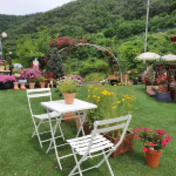 Cheongdo Oak Castle Pension