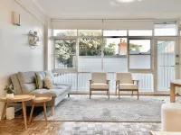 2BR in best central location Hotel di Bondi Junction