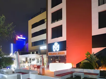 Hotel Málaga Nostrum Airport Отели в г. Малага