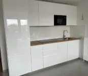 Luv & Lee Duhnen - Apartment 5 in New Splendor!