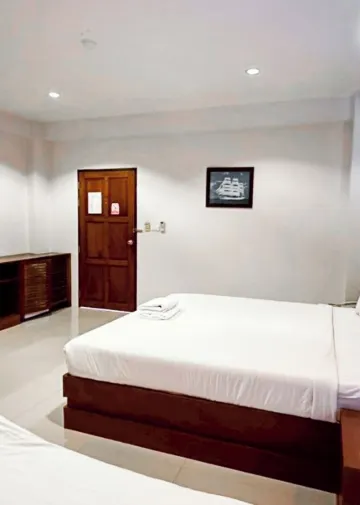 ห้องเตียงคิงไซส์ พร้อมวิวสวน