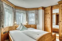 Hotel Alpenstolz Hotel a Steinach am Brenner