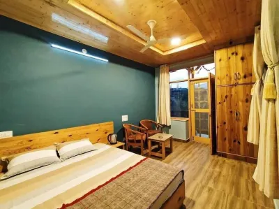 Rustic Roots Home Stay Hotels near Poonam art gallery