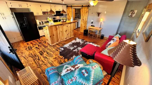 Cozy Cabin in Thermopolis. Pet Friendly!