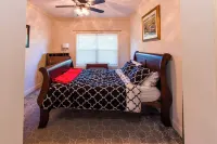 Low Country Dawg House Stunning Walking Trails! - balcony