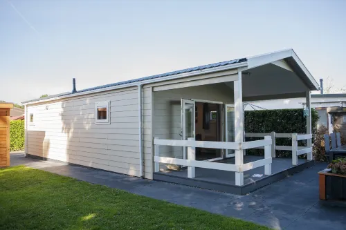 Comfortably Furnished Chalet with Porch Near Veluwe Hotels in Voorthuizen
