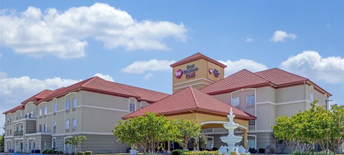 Best Western Plus Monica Royale Inn  Suites Hotels in Hunt County