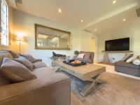 L Eclat in Cannes With 2 Bedrooms and 2 Bathrooms
