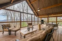 Ellijay Mountain View Reset Cabin, Fireplace, Firepit, HotTub, Gameroom, Grill