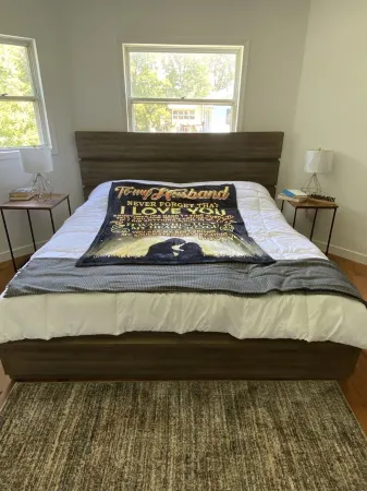 Luxury home with  private golf course and Tennis course is more then home Отели в г. Уоллкилл