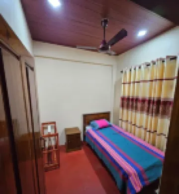 Lovely 4 bedroom top floor home in Kokkuvil East, Jaffna, Sri Lanka Hotels in 
