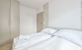 Horizon 34 by Grand Apartments