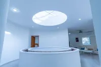 Spacious 5-bedroom house in beautiful Cancún with private pool, cenote, WiFi, AC