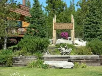 Indoor Private Hot Tub, Wood Fireplace, 2Br,2BA Great Views!  Sleeps 5