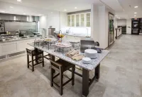 Hilton Garden Inn Jackson/Flowood - breakfast