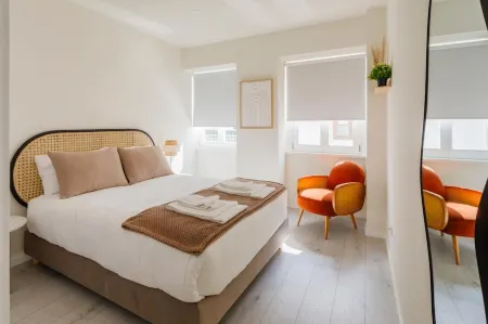 House in the historic center of Santarém Отели в г. Сантарен