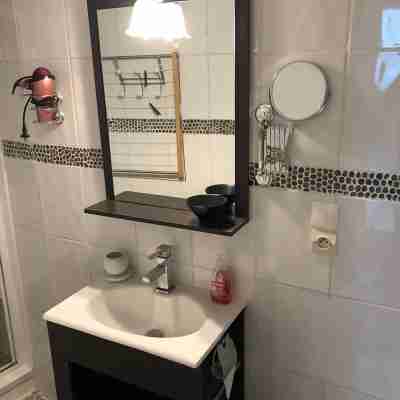 Studio Face à la Baie Rooms