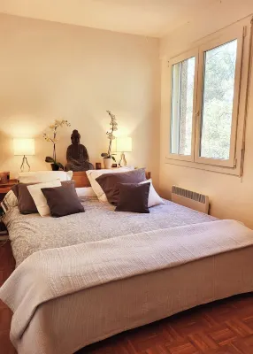 2 Bedroom Private vacation home in Bouc-Bel-Air Hotels in Bouc-Bel-Air