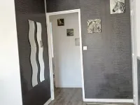 Charming T3 on the outskirts of Bordeaux - 2 bedrooms Hotels in Lormont