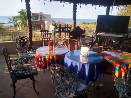 Bridge Apartment On The Pacific