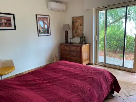 Quiet villa, breathtaking view, heated infinity pool, ideal for families