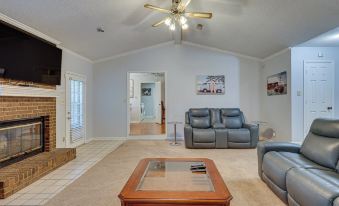 Lovely Decatur Home w/ Yard ~ 6 Mi to Town!