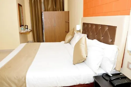 Hoysala Resort COTTAGE 6 Hotels in Baichanalli